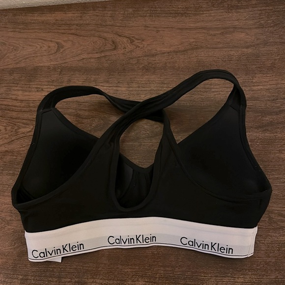 Calvin Klein Sports Bra - Picture 2 of 2